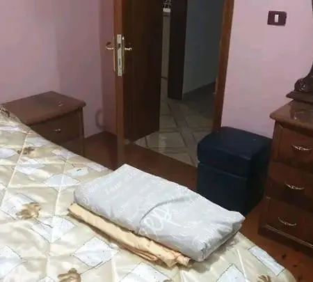 Businesses 2 Hostel Polisi i Vogel